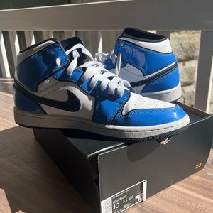 jordan 1 mid signal blue